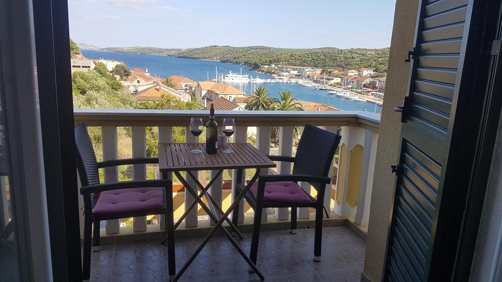 Apartment Azaleja Sali Zewnętrze zdjęcie