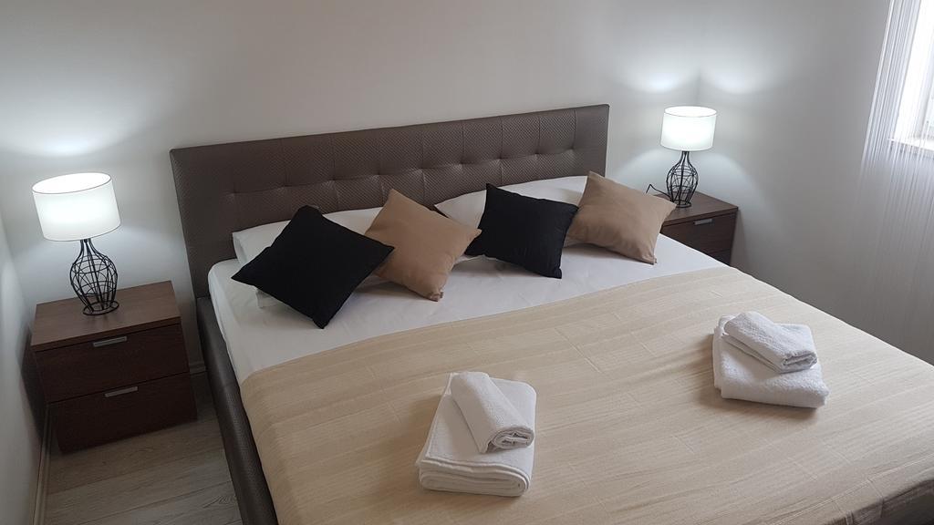 Apartment Azaleja Sali Zewnętrze zdjęcie
