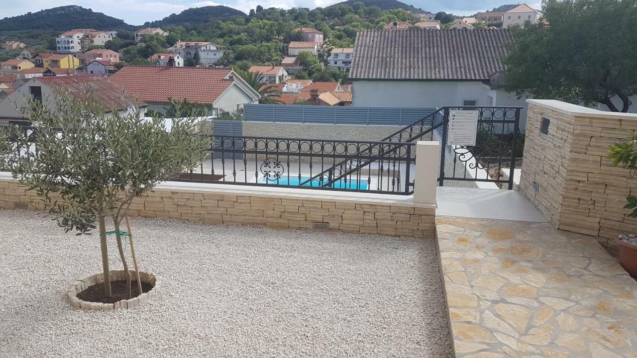 Apartment Azaleja Sali Zewnętrze zdjęcie