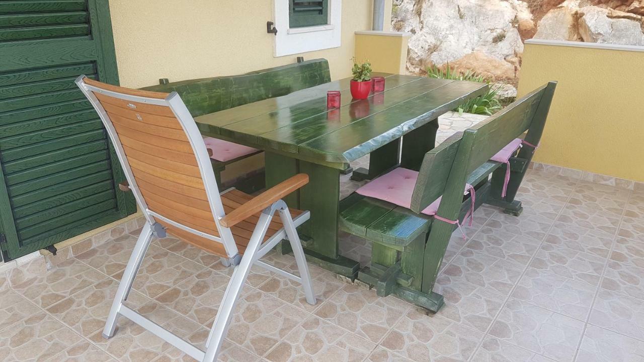 Apartment Azaleja Sali Zewnętrze zdjęcie