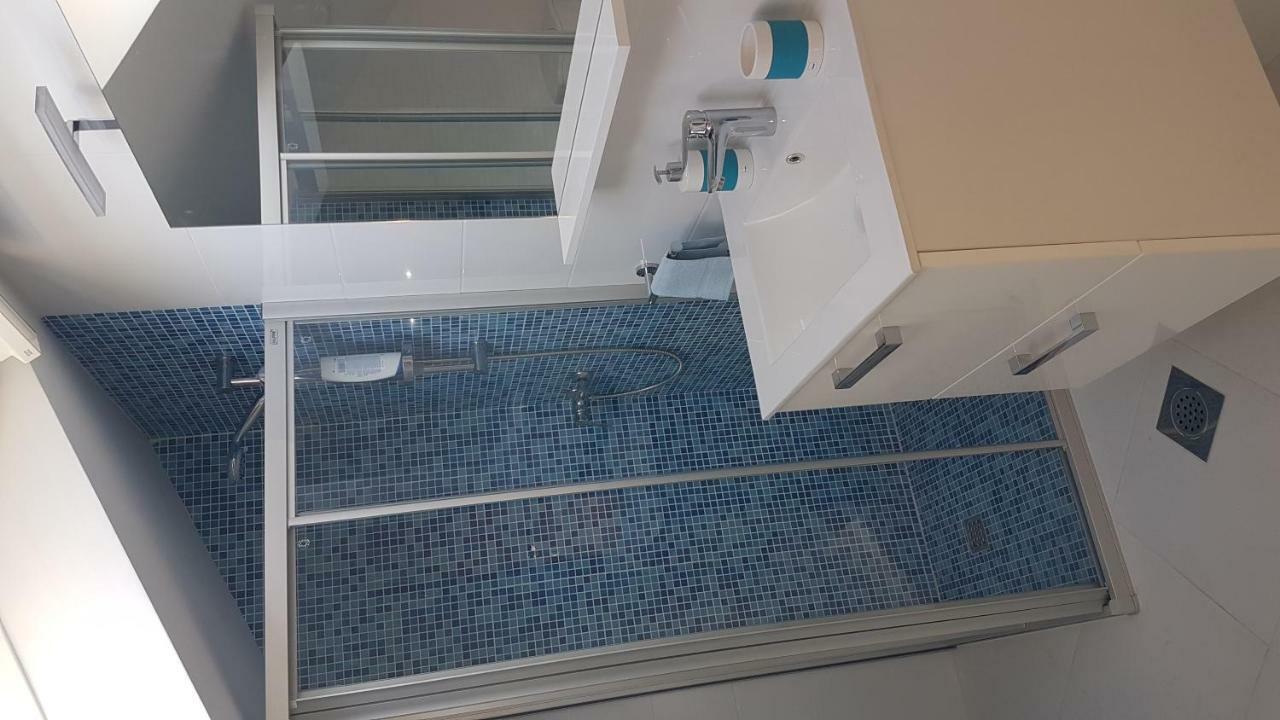 Apartment Azaleja Sali Zewnętrze zdjęcie